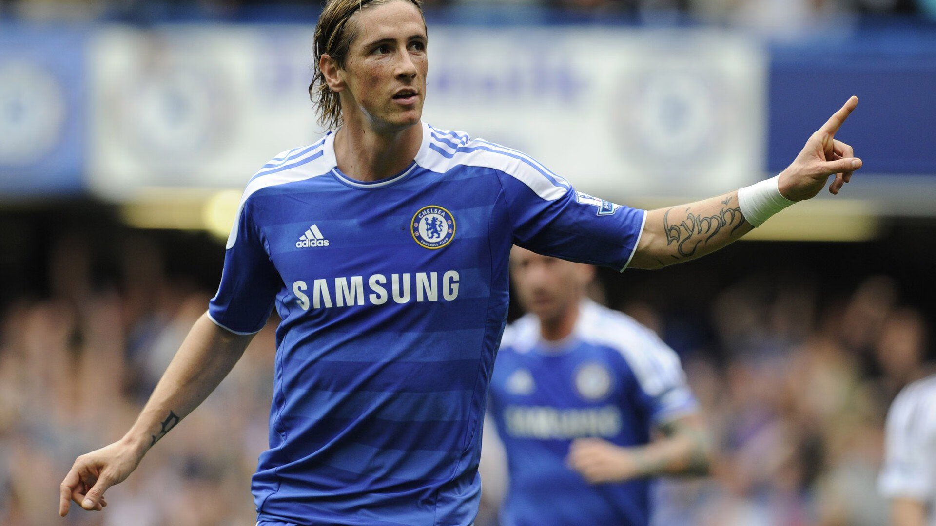 “中国足球产业持续优化，吸引更多投资和合作”，中国足球产业发展现状